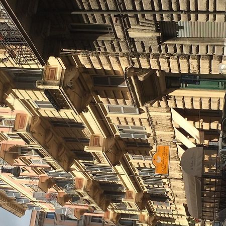 Casa Vacanza Colosseo Řím Exteriér fotografie