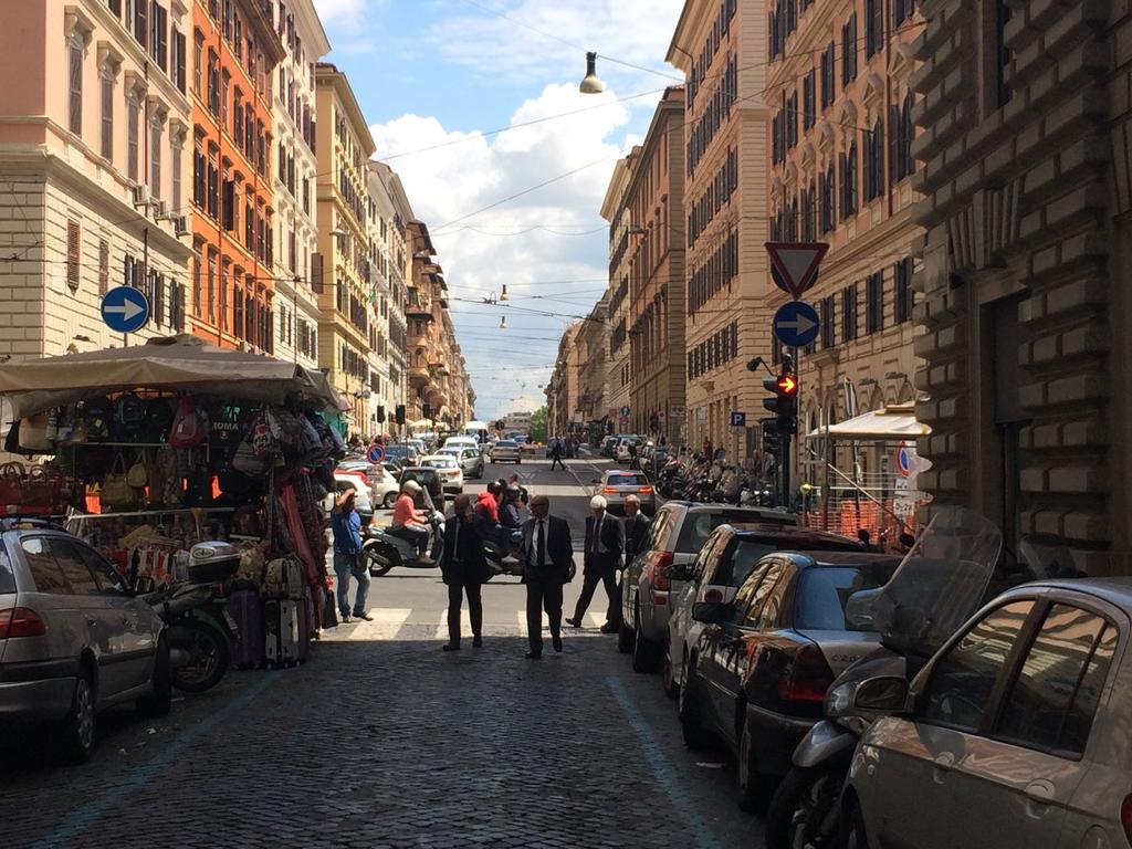 Casa Vacanza Colosseo Řím Exteriér fotografie